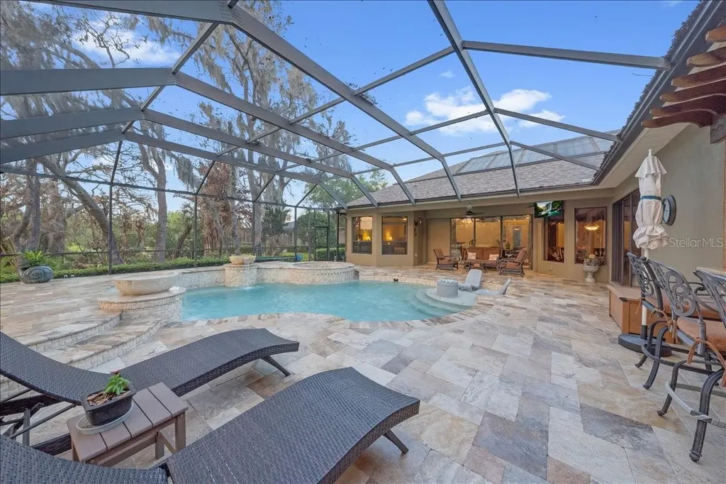 5702 Ternpark Drive Lithia FL 33547