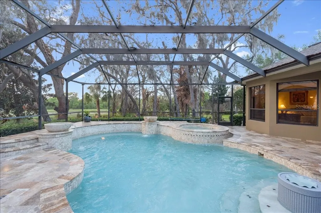 5702 Ternpark Drive Lithia FL 33547