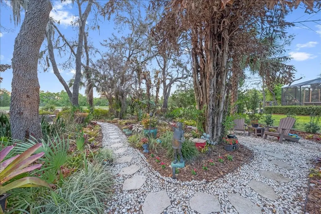 5702 Ternpark Drive Lithia FL 33547