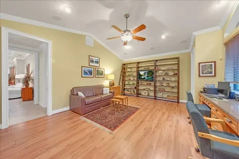 5702 Ternpark Drive Lithia FL 33547