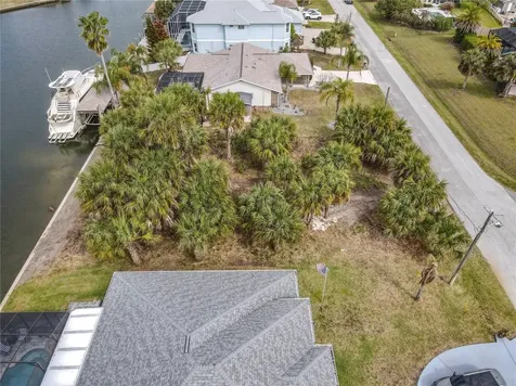 59 Comanche Court Palm Coast FL 32137