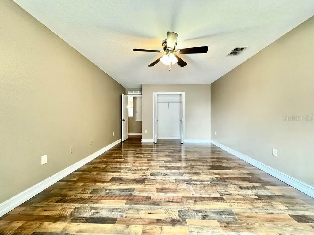 800 Clear Brook Court Fruitland Park FL 34731