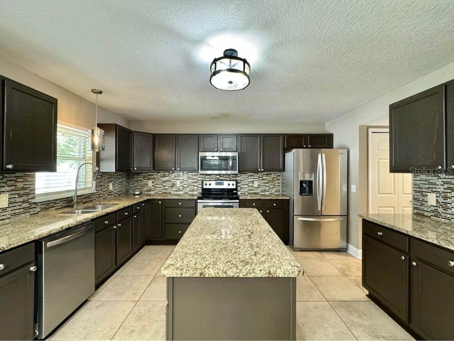 800 Clear Brook Court Fruitland Park FL 34731