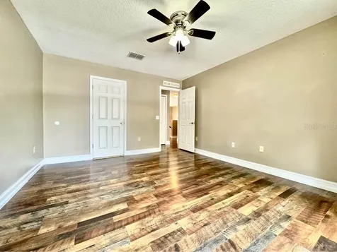 800 Clear Brook Court Fruitland Park FL 34731