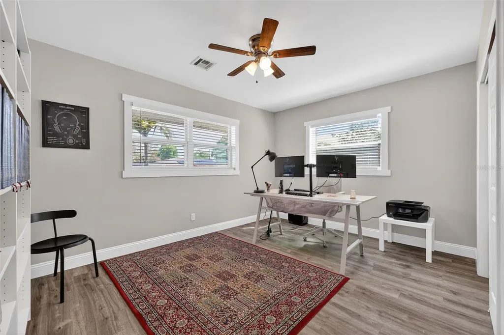 2806 Upper Tangelo Drive Sarasota FL 34239