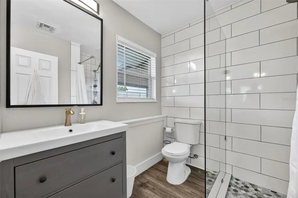 2806 Upper Tangelo Drive Sarasota FL 34239