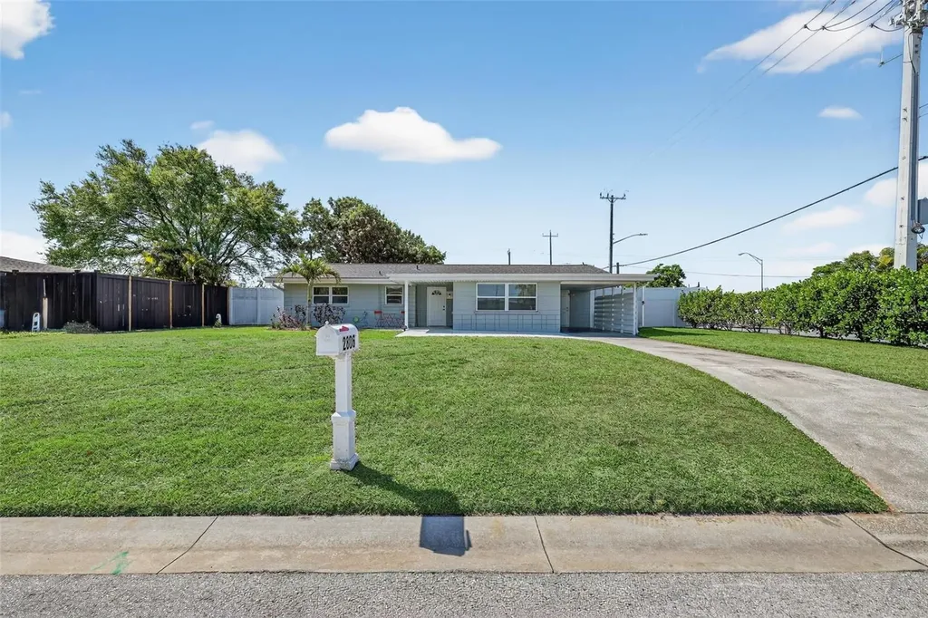 2806 Upper Tangelo Drive Sarasota FL 34239