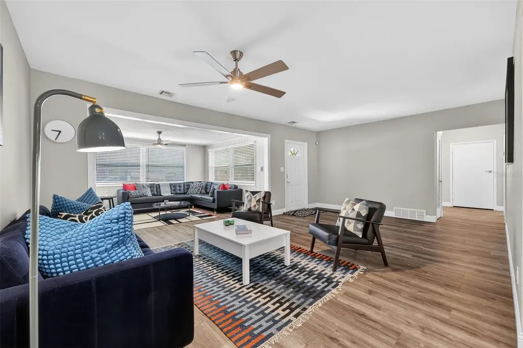 2806 Upper Tangelo Drive Sarasota FL 34239