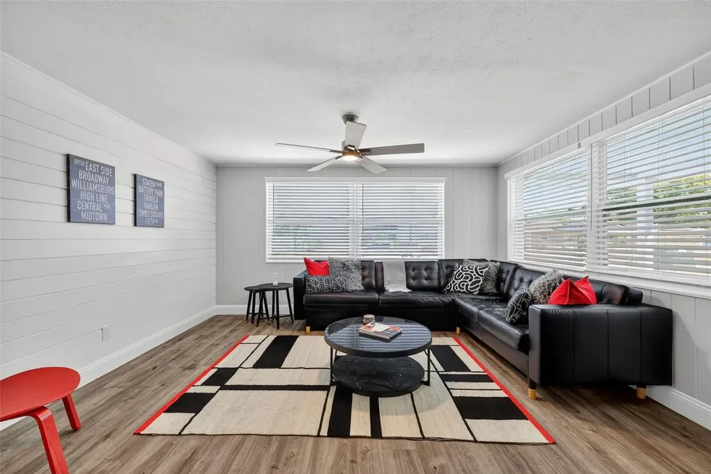 2806 Upper Tangelo Drive Sarasota FL 34239