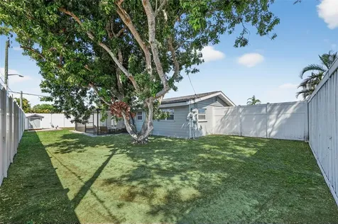 2806 Upper Tangelo Drive Sarasota FL 34239