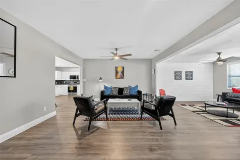 2806 Upper Tangelo Drive Sarasota FL 34239