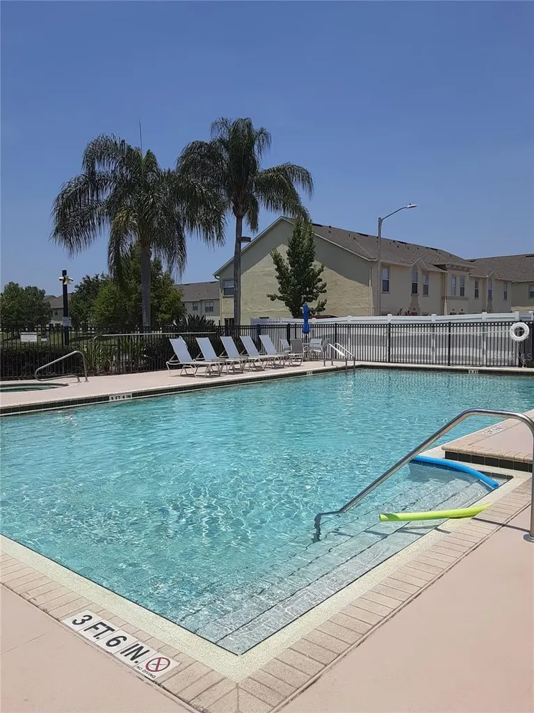 2774 Club Cortile Circle Kissimmee FL 34746