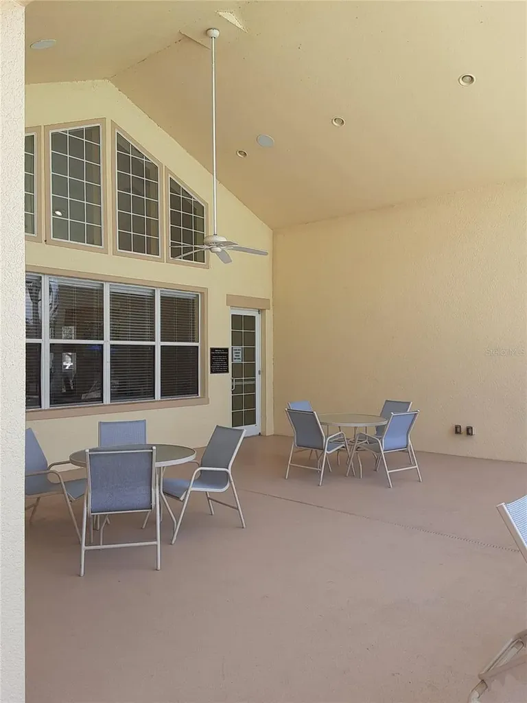 2774 Club Cortile Circle Kissimmee FL 34746