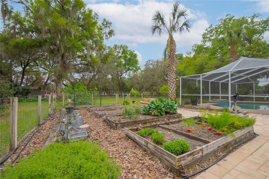 9800 E Regency Row Inverness FL 34450