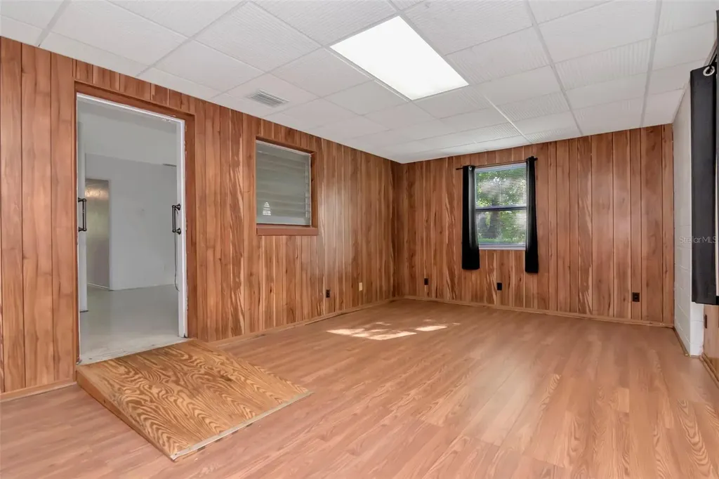 230 Milwaukee Avenue Dunedin FL 34698