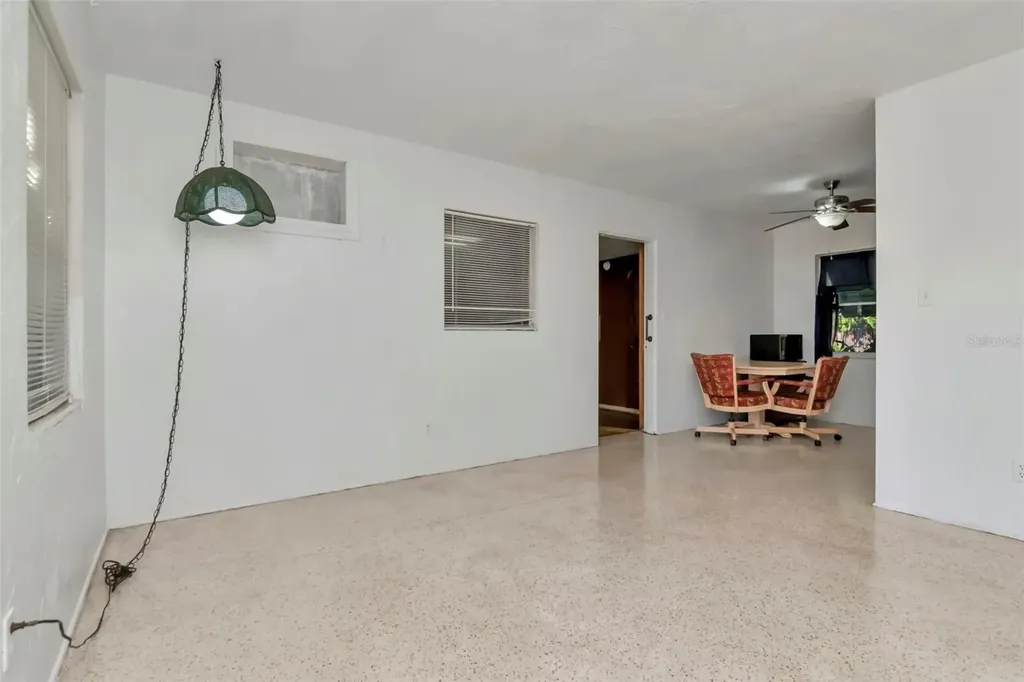 230 Milwaukee Avenue Dunedin FL 34698
