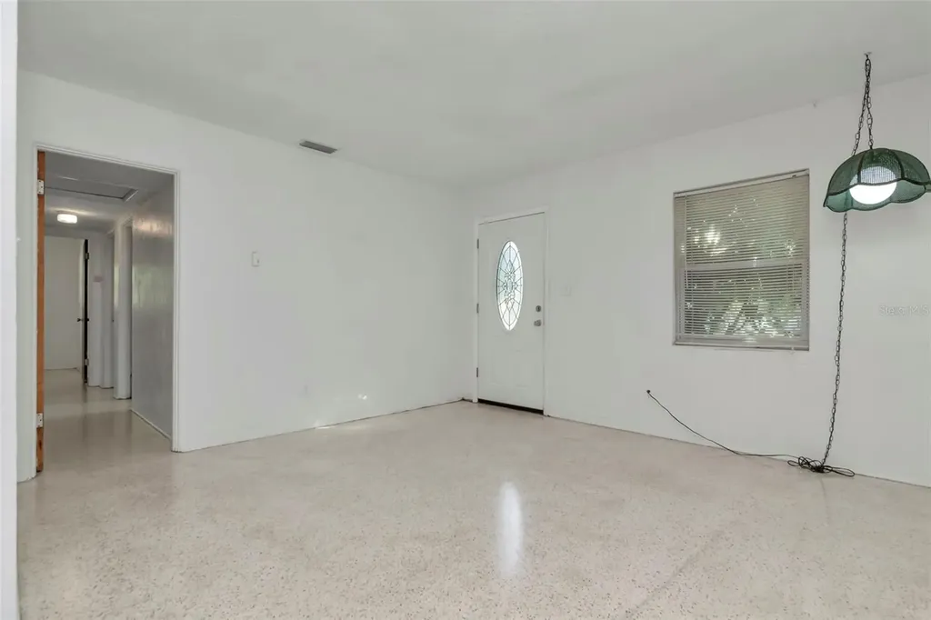 230 Milwaukee Avenue Dunedin FL 34698