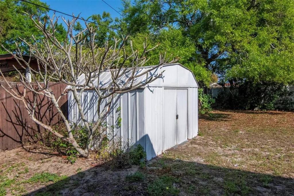 230 Milwaukee Avenue Dunedin FL 34698