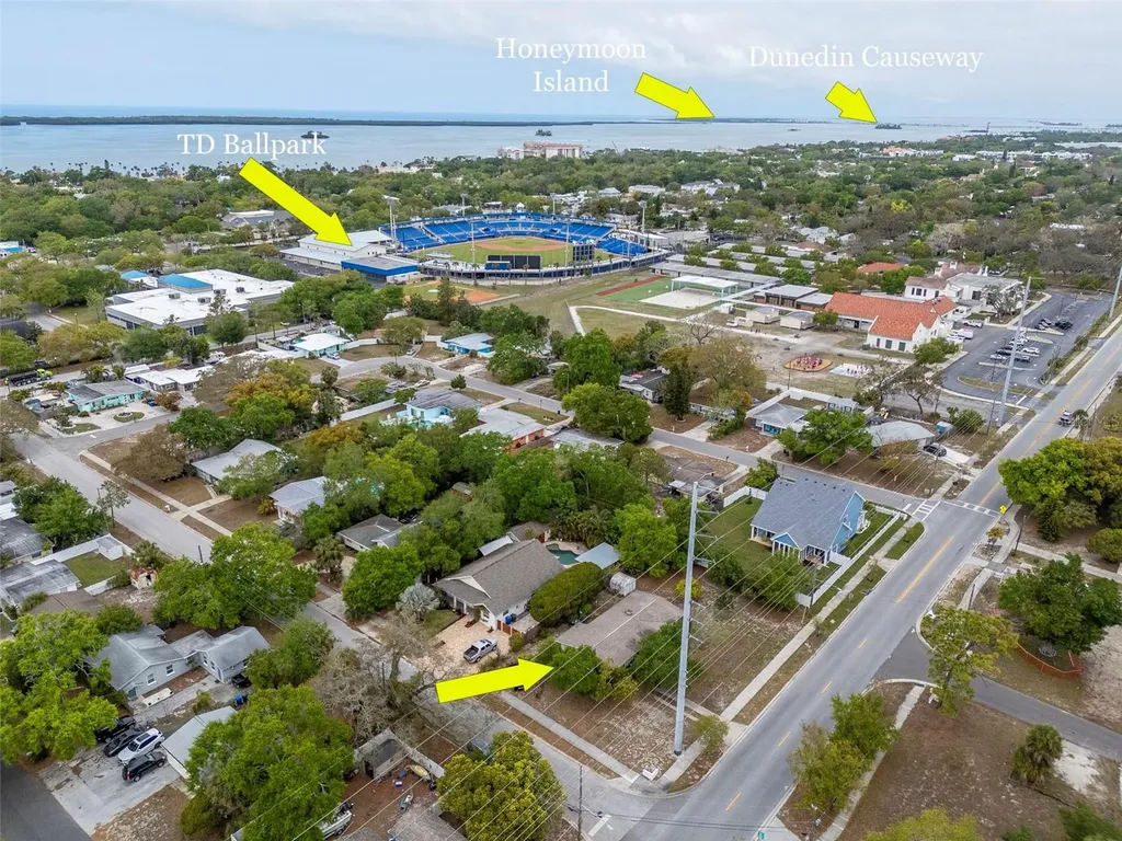 230 Milwaukee Avenue Dunedin FL 34698