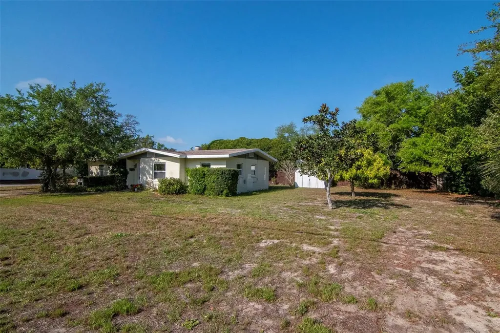 230 Milwaukee Avenue Dunedin FL 34698