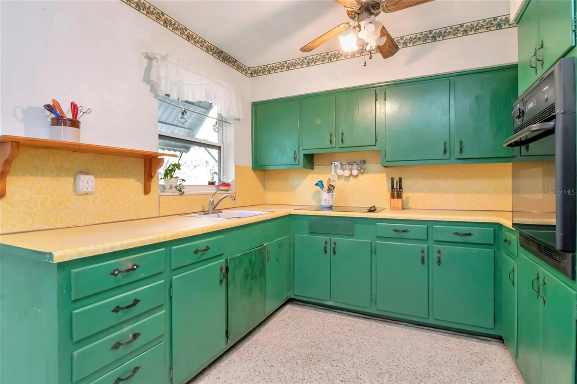 230 Milwaukee Avenue Dunedin FL 34698