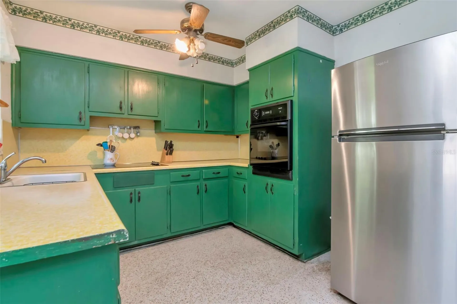 230 Milwaukee Avenue Dunedin FL 34698