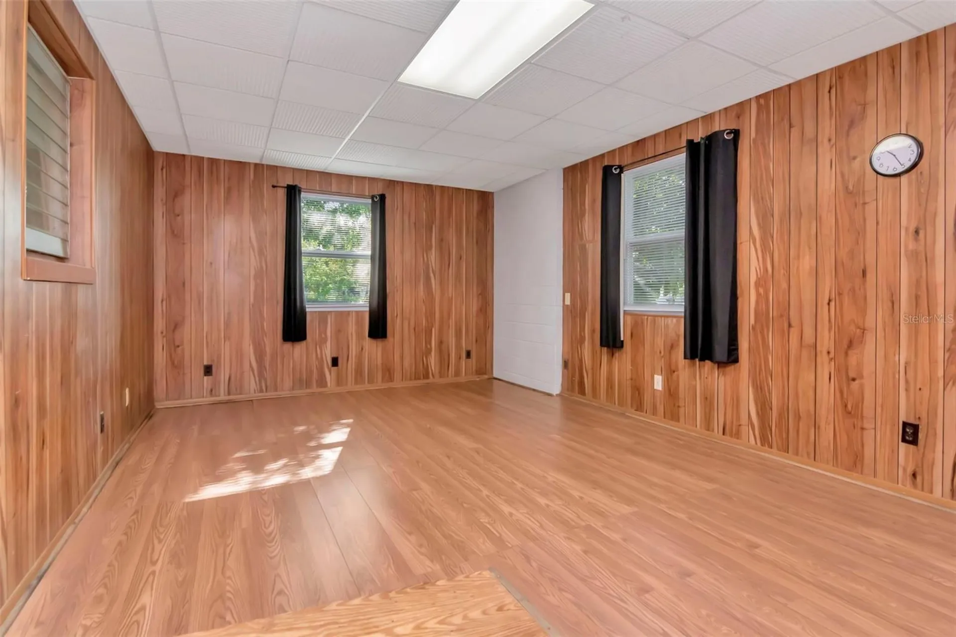 230 Milwaukee Avenue Dunedin FL 34698