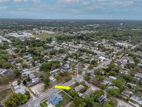 230 Milwaukee Avenue Dunedin FL 34698