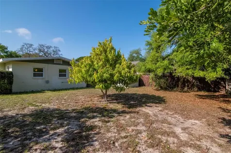 230 Milwaukee Avenue Dunedin FL 34698
