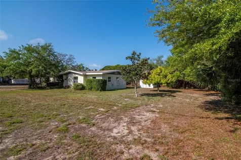 230 Milwaukee Avenue Dunedin FL 34698