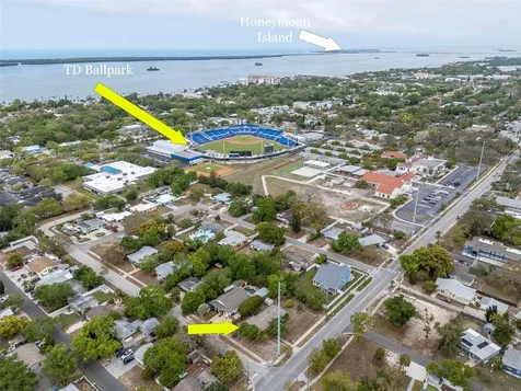230 Milwaukee Avenue Dunedin FL 34698