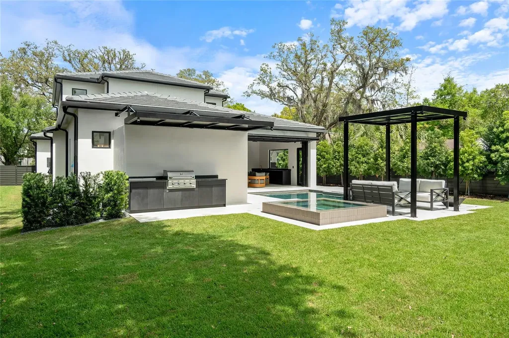 150 Dana Way Winter Park FL 32789