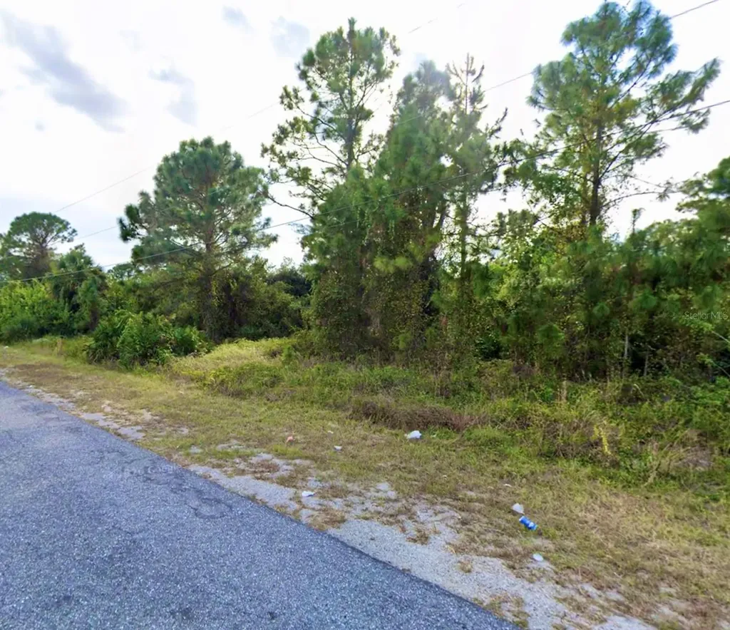 54 Denis Avenue S Lehigh Acres FL 33976