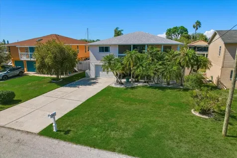 7611 Mako Drive Hudson FL 34667