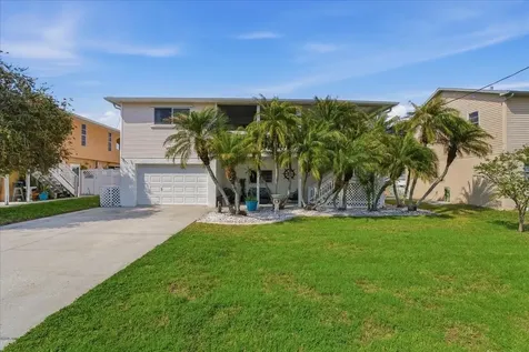 7611 Mako Drive Hudson FL 34667