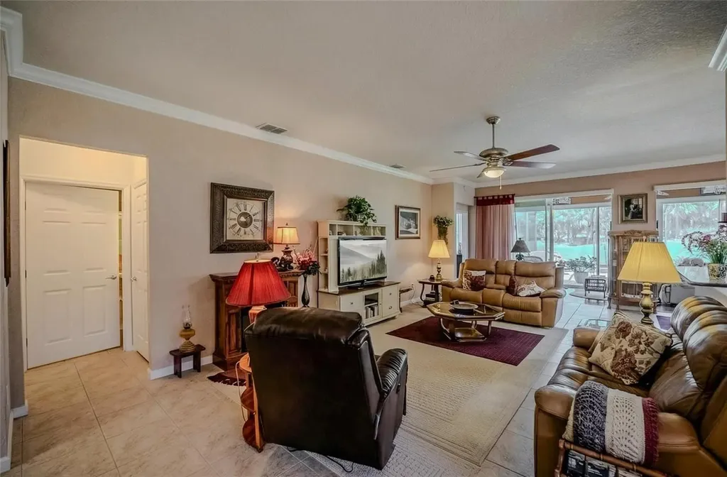 9077 SW 70th Loop Ocala FL 34481