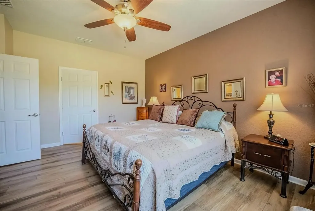 9077 SW 70th Loop Ocala FL 34481