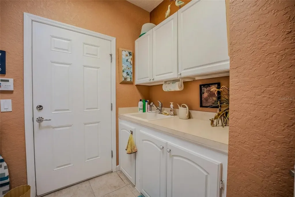 9077 SW 70th Loop Ocala FL 34481