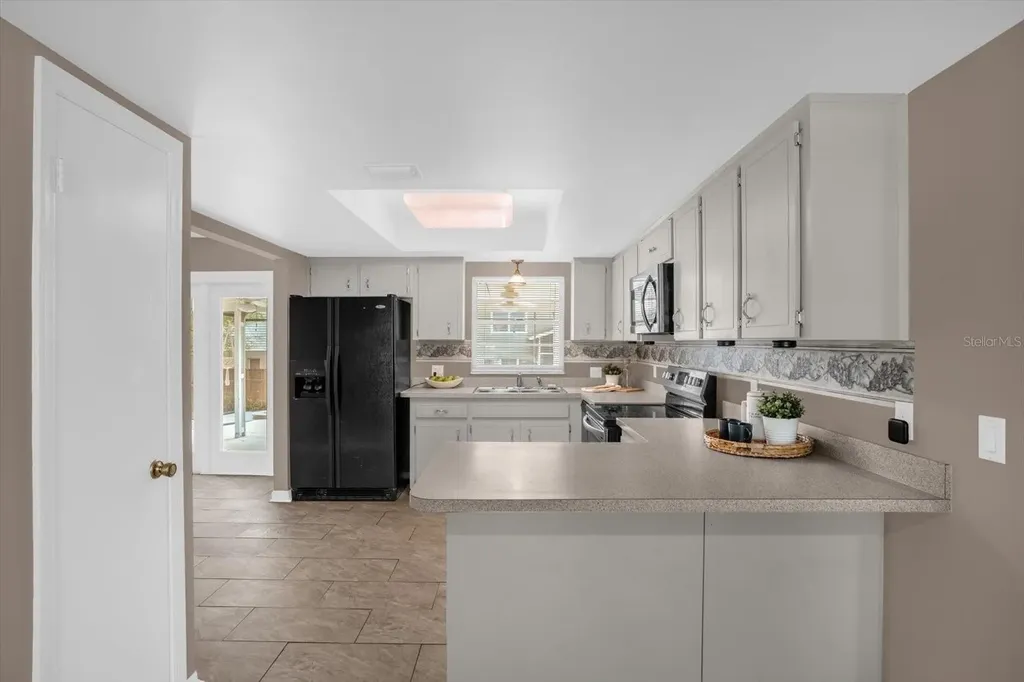606 Iris Street Altamonte Springs FL 32714