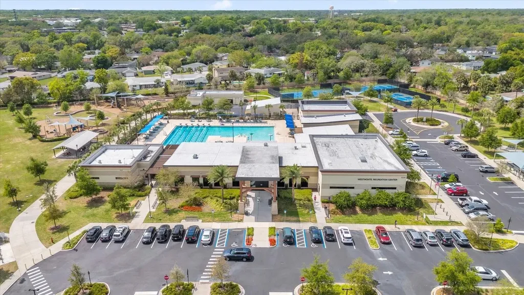 606 Iris Street Altamonte Springs FL 32714