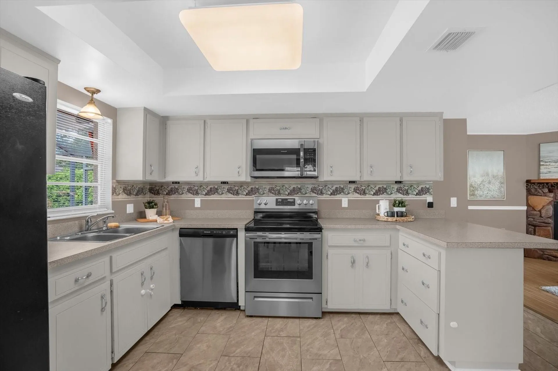 606 Iris Street Altamonte Springs FL 32714