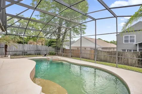 606 Iris Street Altamonte Springs FL 32714
