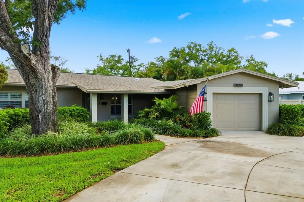 3120 Park Street N St Petersburg FL 33710