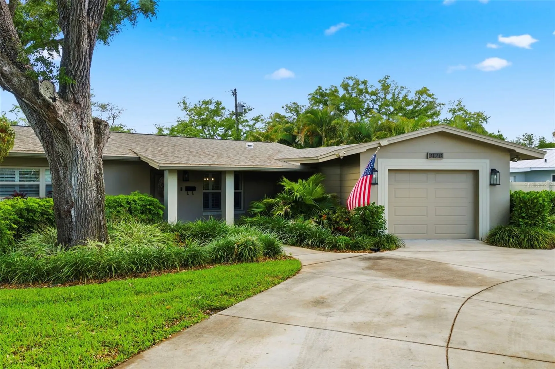 3120 Park Street N St Petersburg FL 33710