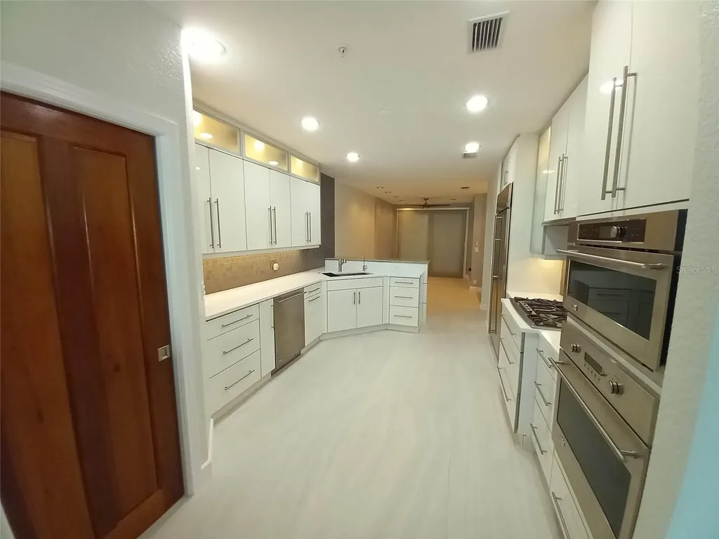 360 Gulf Of Mexico Drive Longboat Key FL 34228