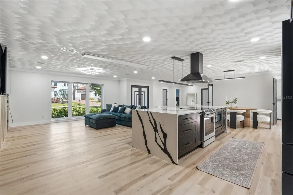 3931 W Riverside Drive Fort Myers FL 33901