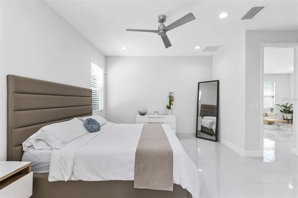 9482 Oglethorpe Drive Groveland FL 34736