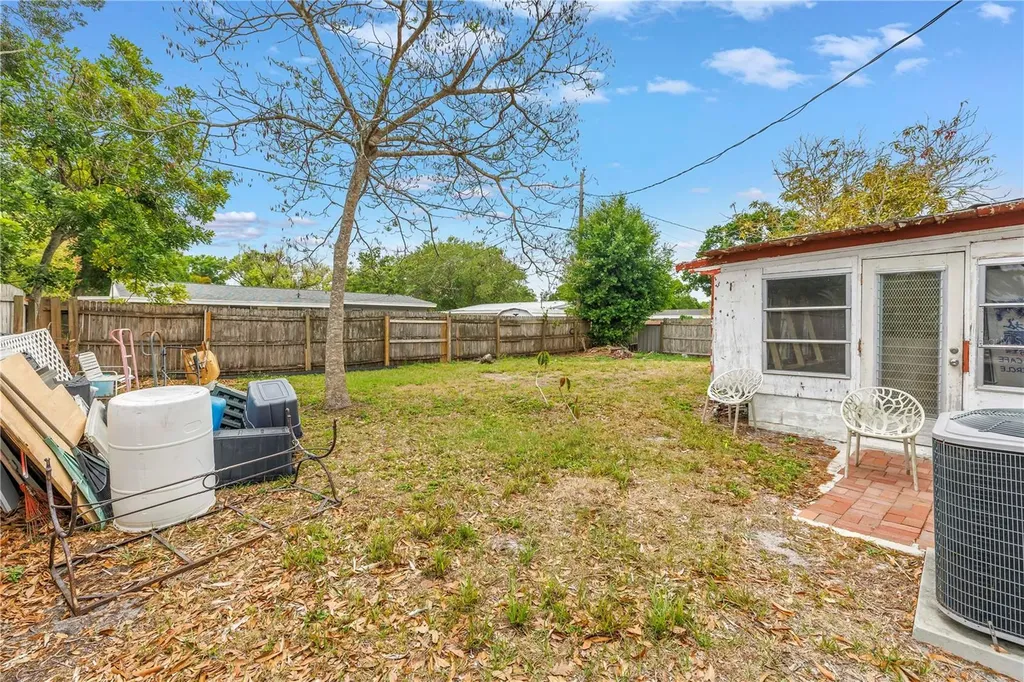 2334 Prospect Street Sarasota FL 34239