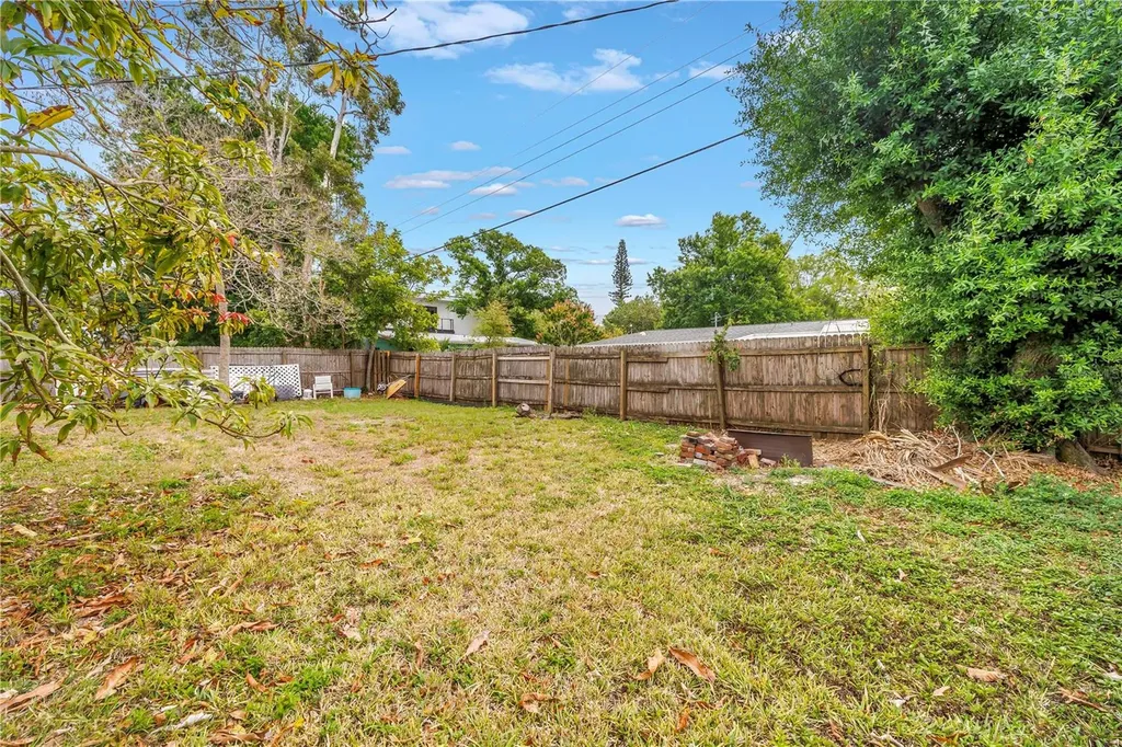 2334 Prospect Street Sarasota FL 34239