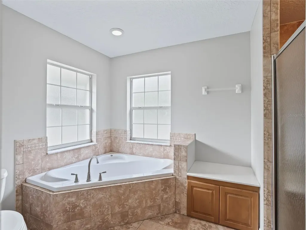 8234 S Us 301 Bushnell FL 33513